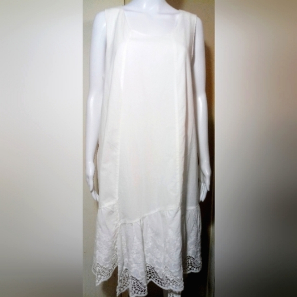 Isabella Sinclair for Anthropologie Embroidered Lace Trim Swing Dress